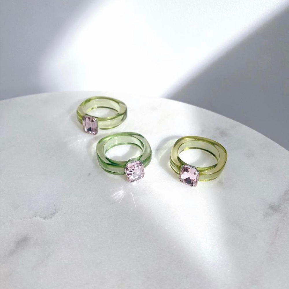 Green Resin Ring with Purple Diamond